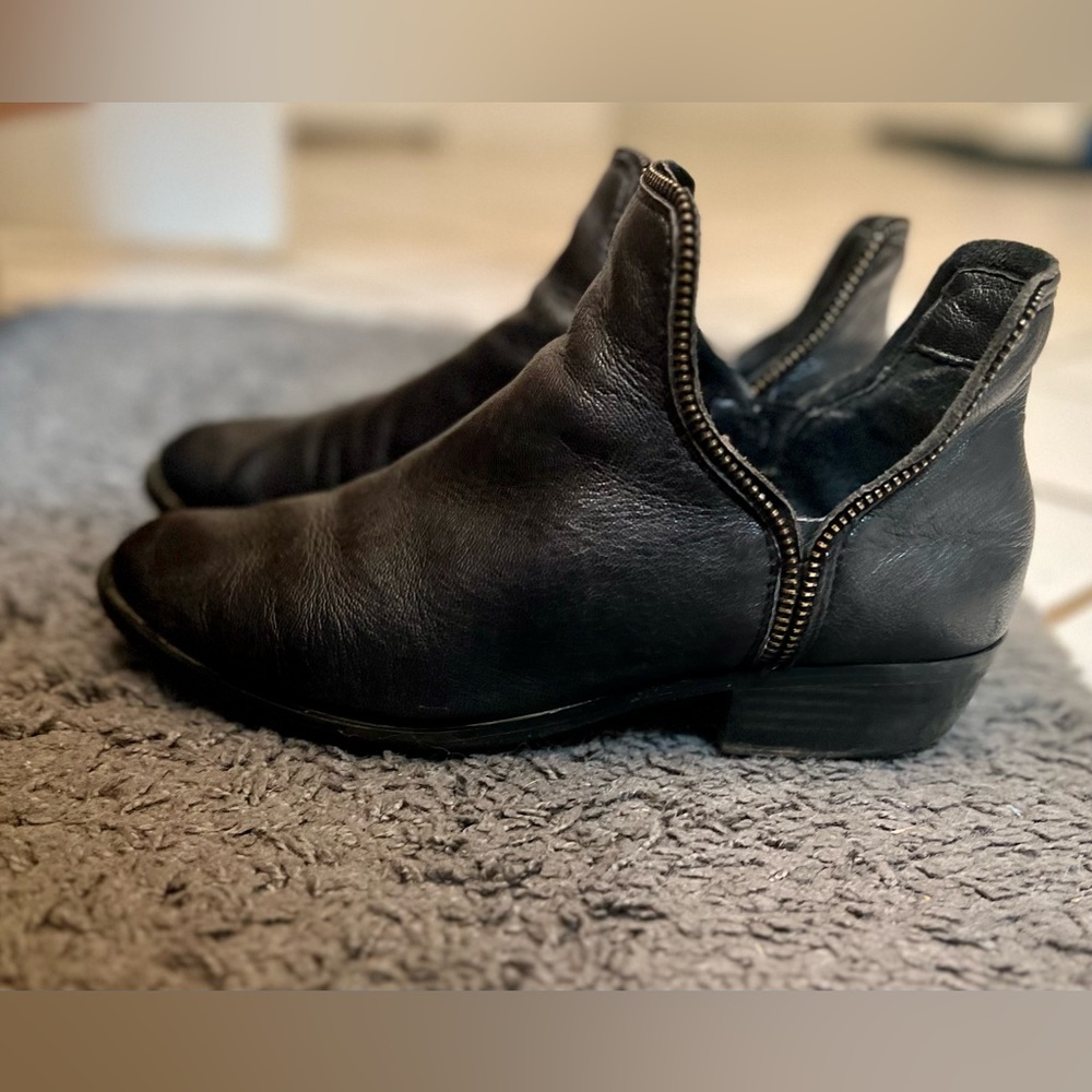 BCBG Generation black booties